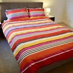 Cosy 3 Bedroom Apartment In Trendy Haberfield