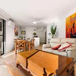 Walking Distance To Darling Harbour