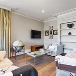 Villa Rose