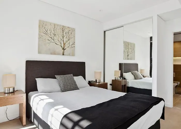 Fantastic St Leonards Apartment Atc010809