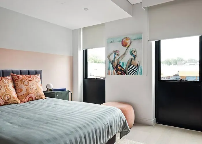 The Rosella Suite—Boutique Living