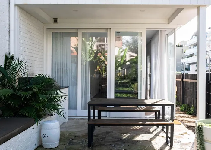 The Manly House - 100 Steps From Manly Beach
