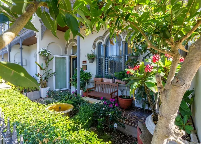 Superb Surry Hills Studio Room - Great Location