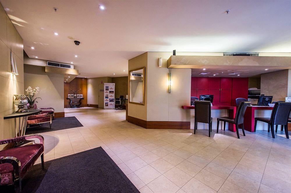 Seasons Darling Harbour 4*