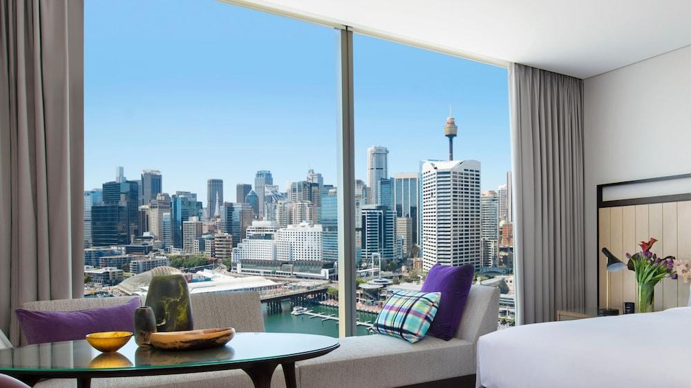 Sofitel Darling Harbour 5*