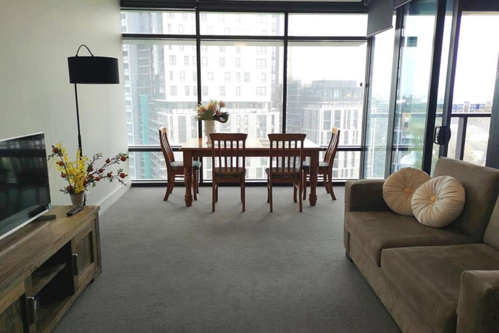 Apartment Sky Garden W Parking At Olympic Park *