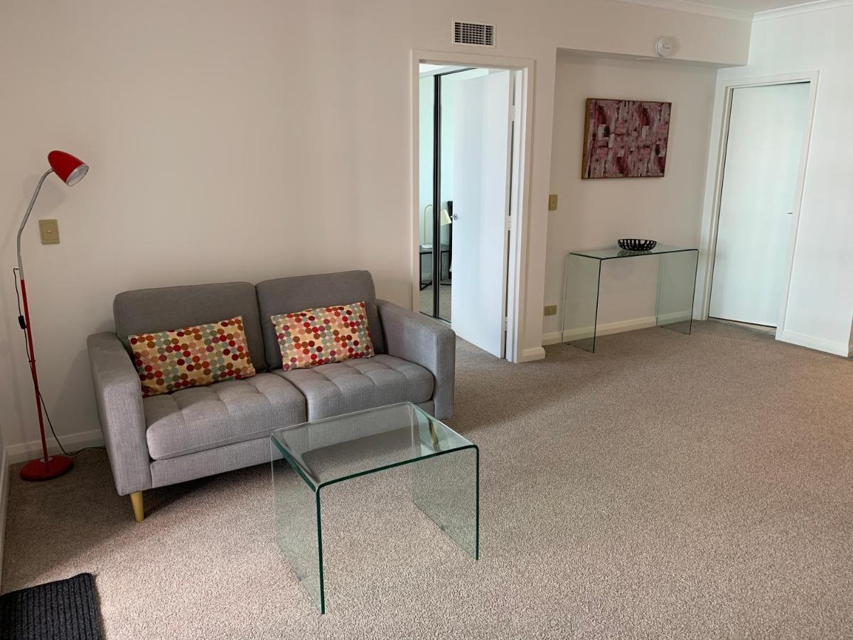 Aparthotel Astra Chatswood - Help Street Sydney