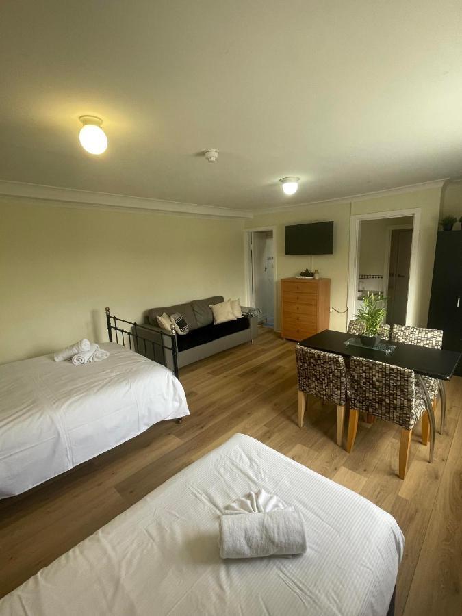 Manly Waves & 3* Sydney