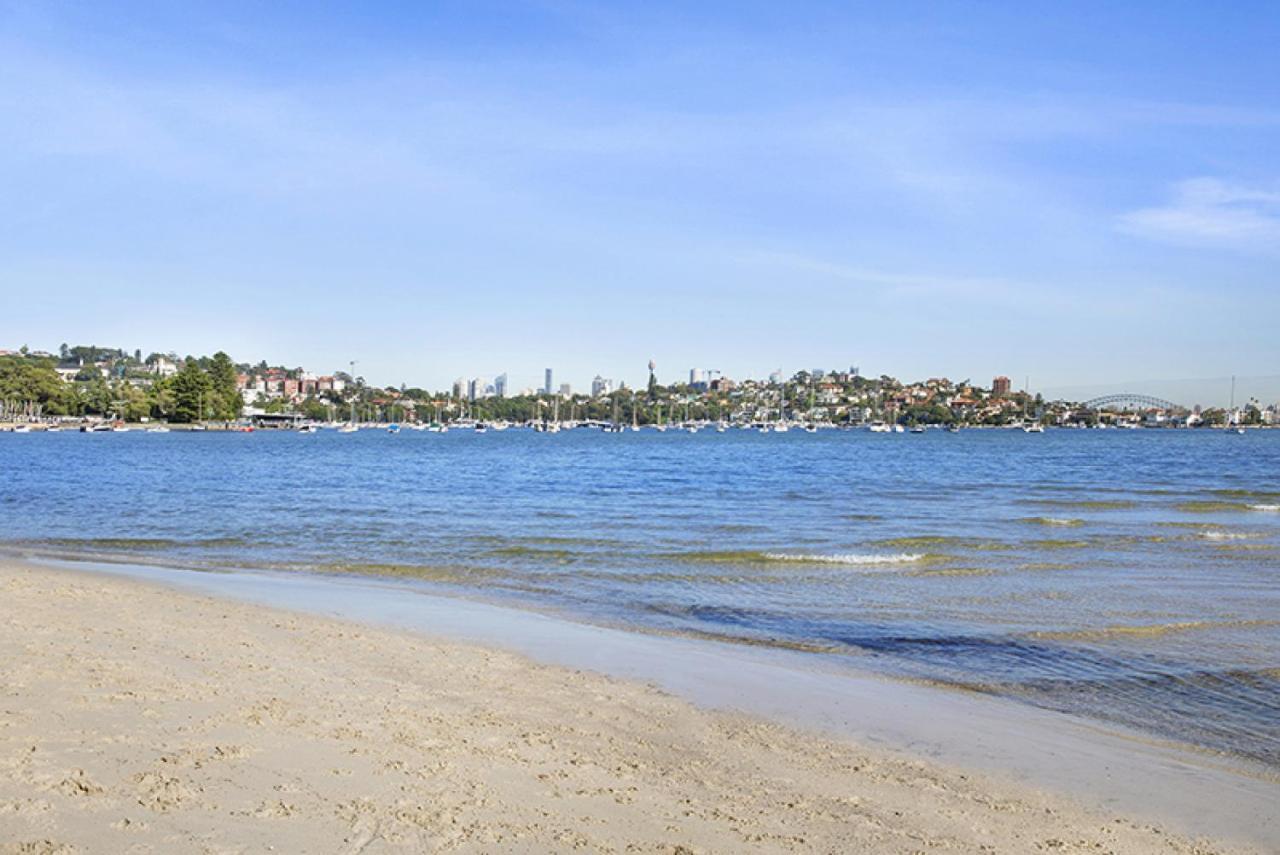 Harbour View In Rose Bay *