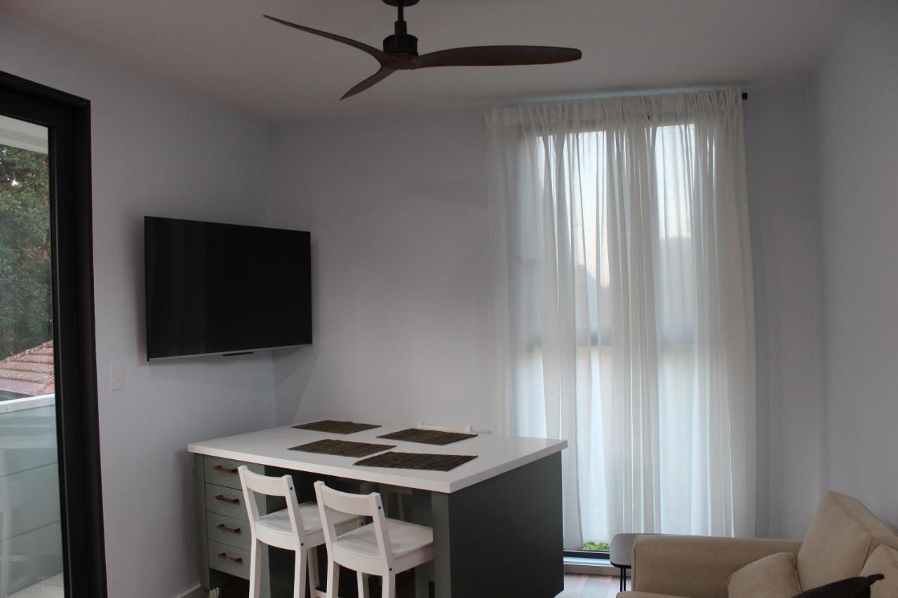 Apartment Bushland Setting Close To Cbd- Stand Alone