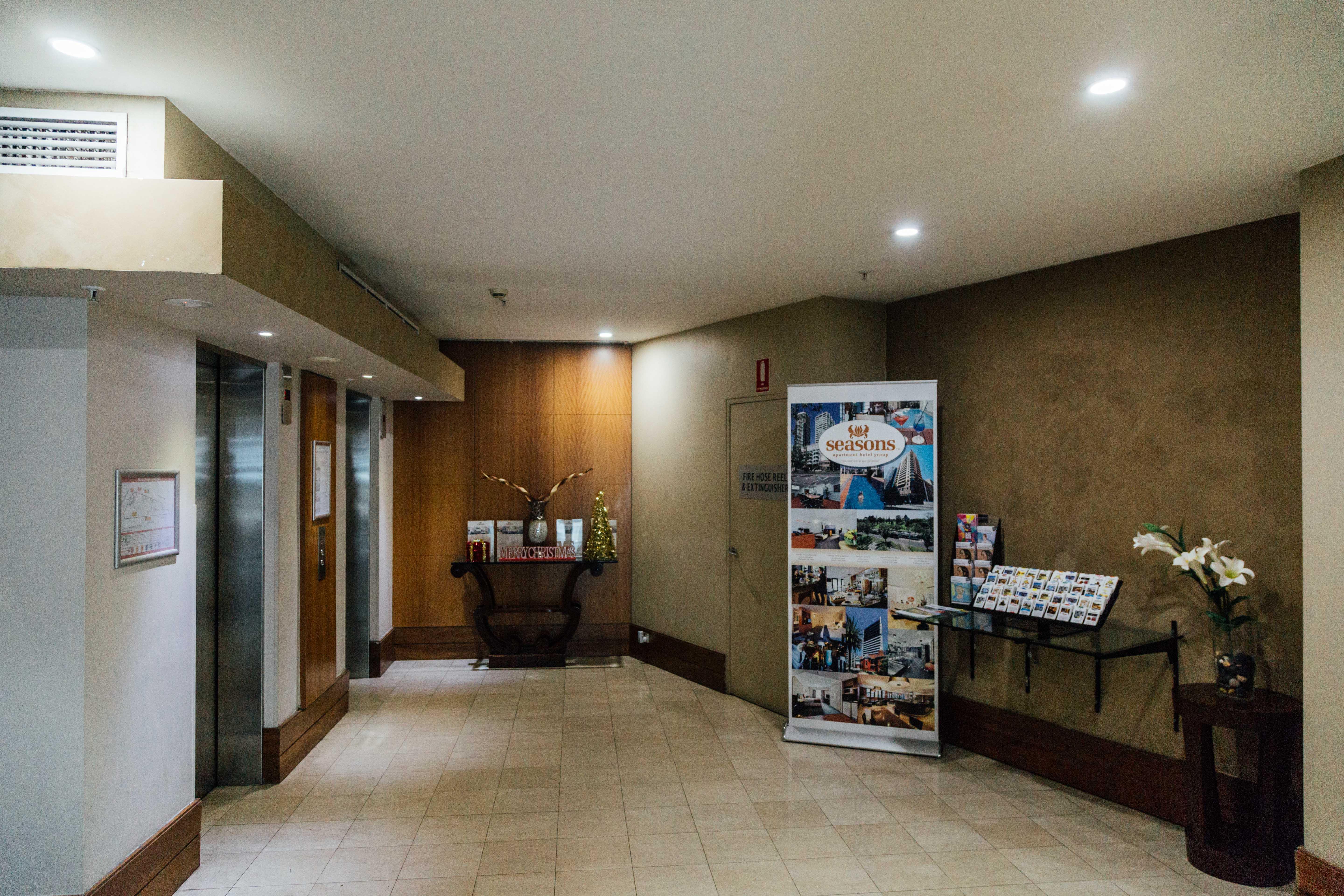 Aparthotel Seasons Darling Harbour 4*