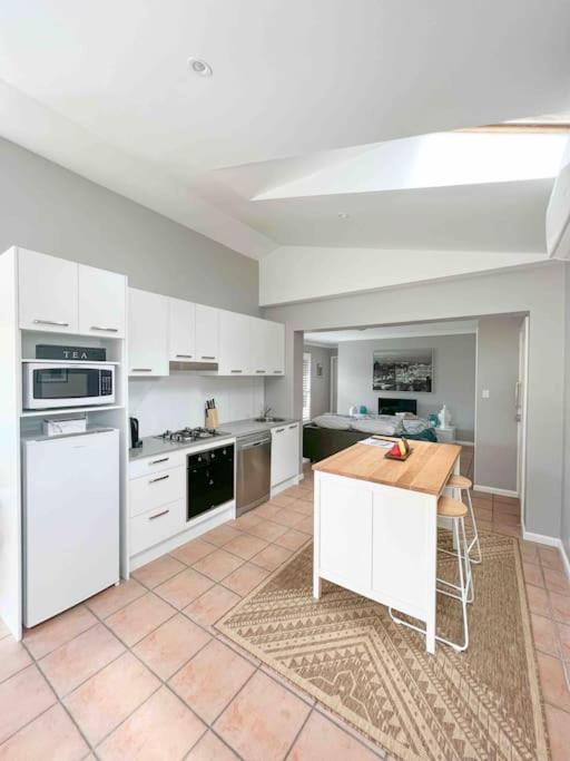 Frangipani Apartment