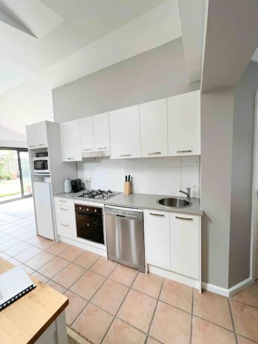 Frangipani Apartment