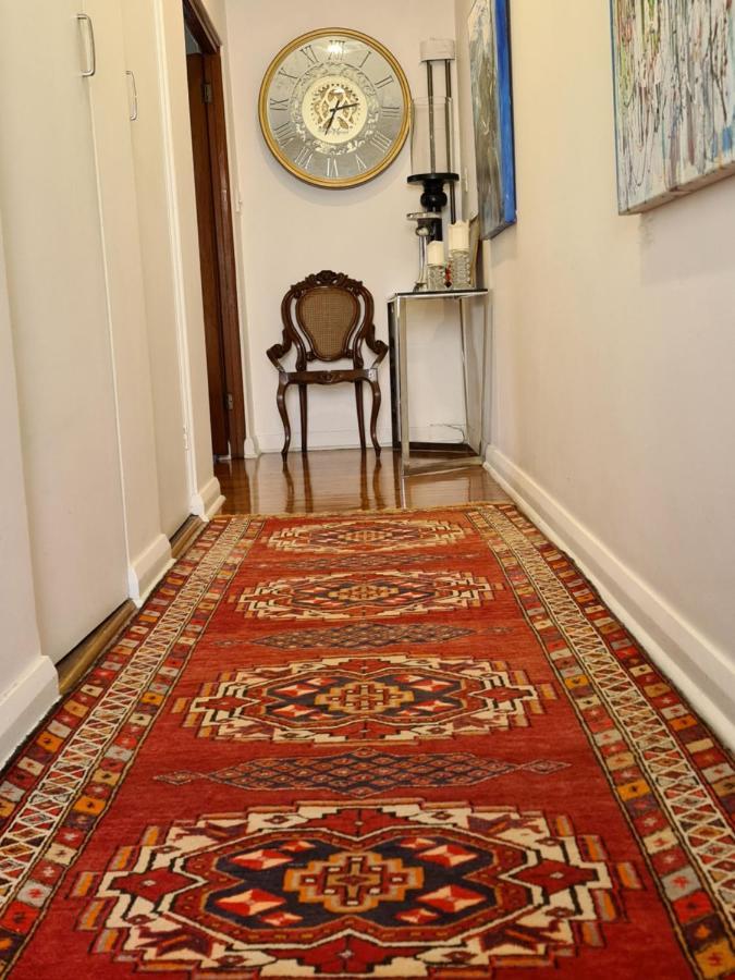 Vista Unit Close To The & Airport & Train Station And Brighton Le Sands * Sydney
