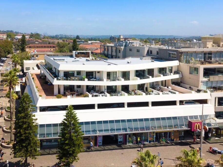 Apartment Bondi Waves Beachfront Sydney