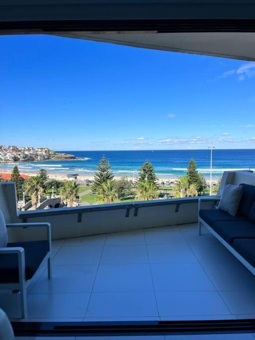 Bondi Waves Beachfront * Sydney