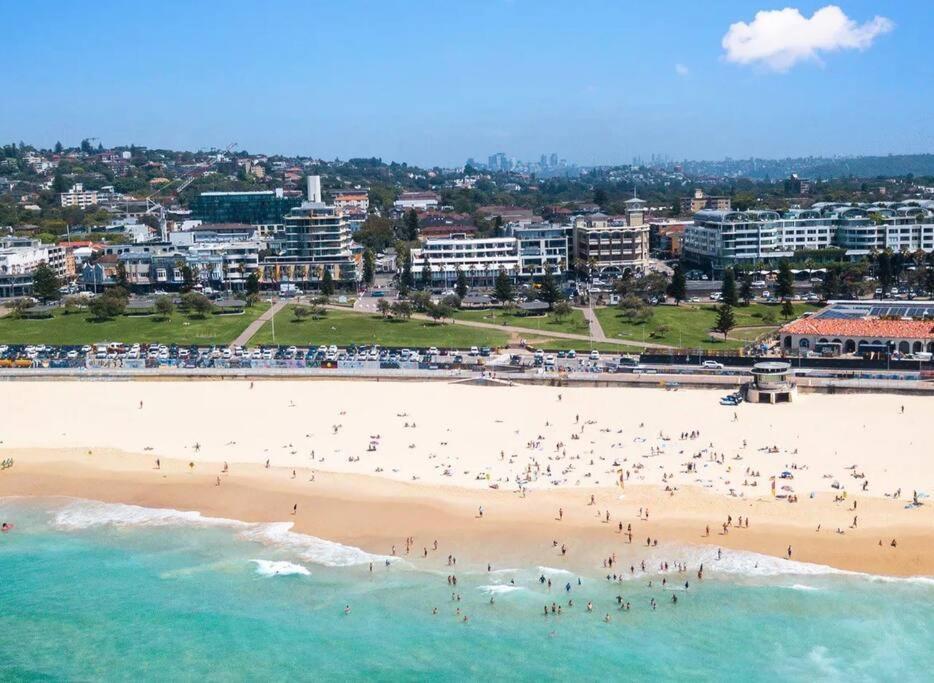 Apartment Bondi Waves Beachfront