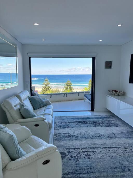 Bondi Waves Beachfront * Sydney