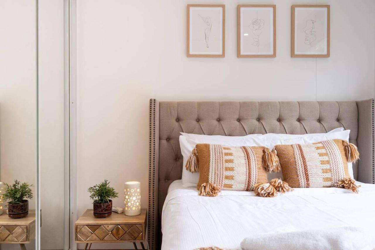 'the Golden Gate' Cosy & Charming Inner-city Retreat