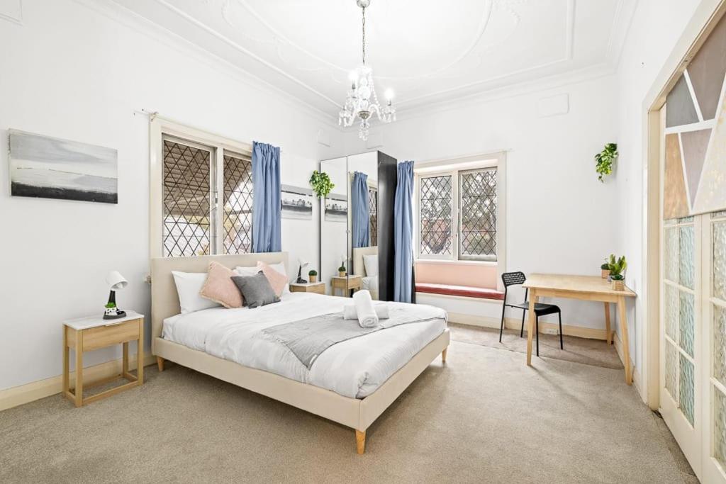 Queen In Maroubra Holiday home