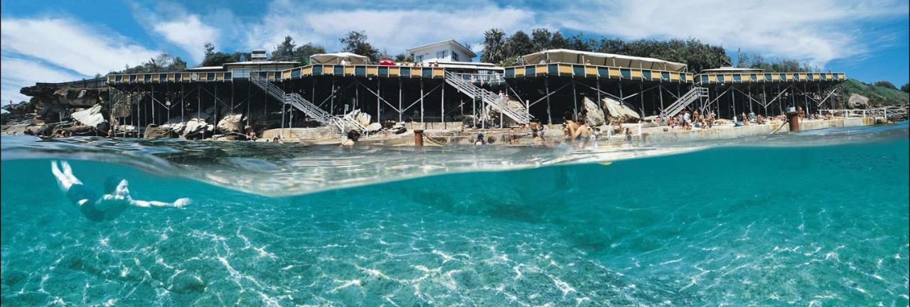 Queen In Maroubra Holiday home Sydney