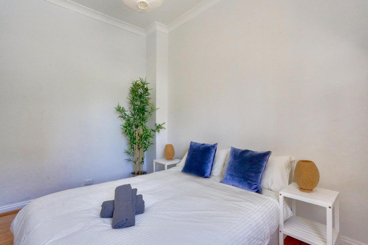 3 Bedroom House Chippendale Near The Center 2 E-bikes Included Holiday home Sydney