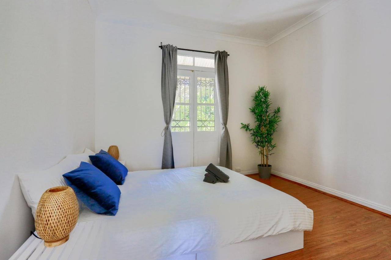 3 Bedroom House Chippendale Near The Center 2 E-bikes Included *