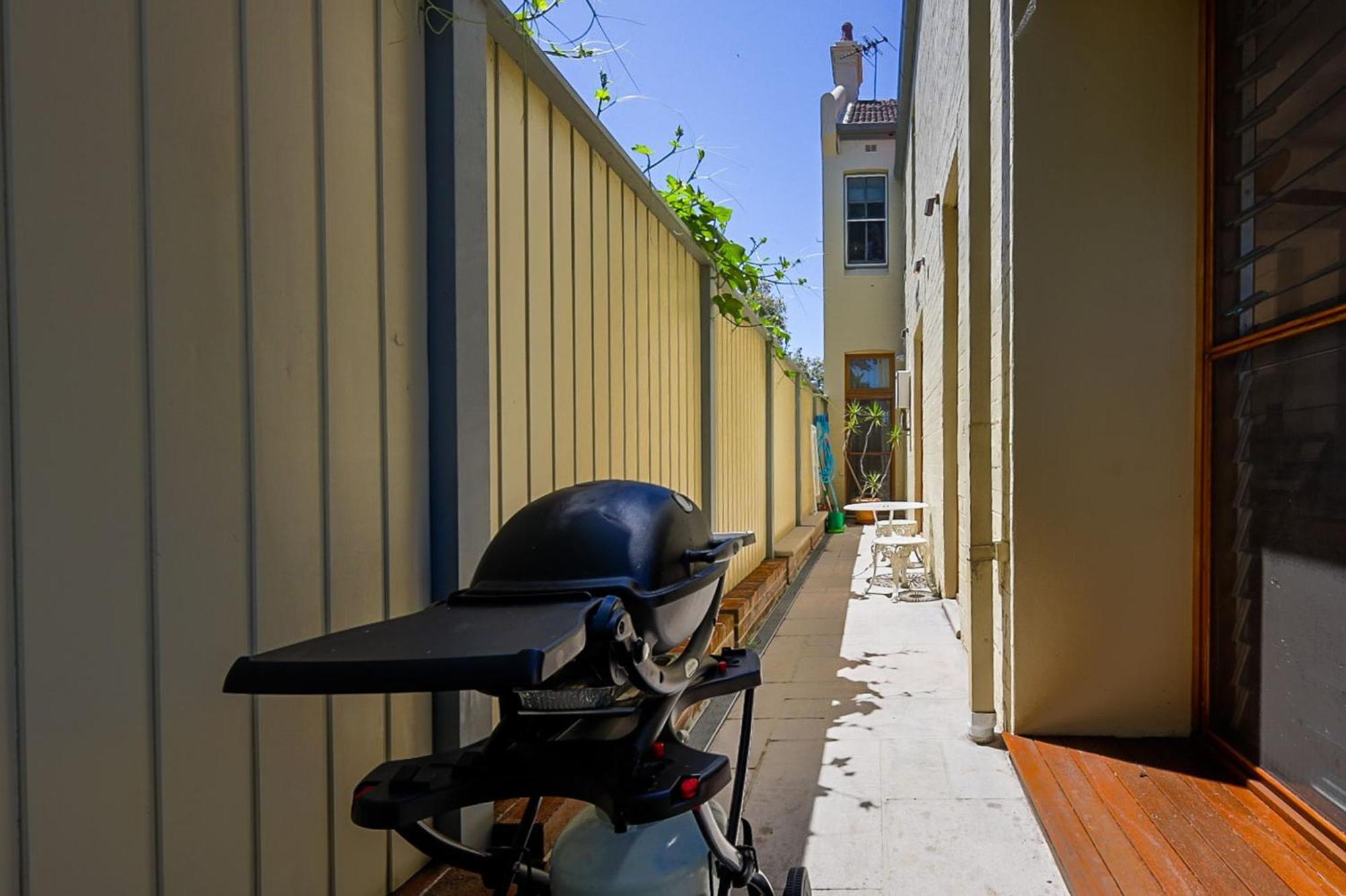 Holiday home Charming 3-bedroom Terrace In The Heart Of Glebe *