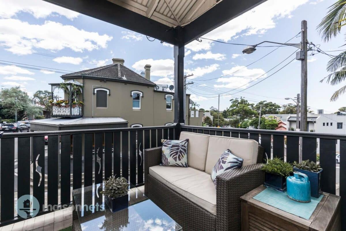 Holiday home 3 Bedroom House With Large Courtyard & City Views *