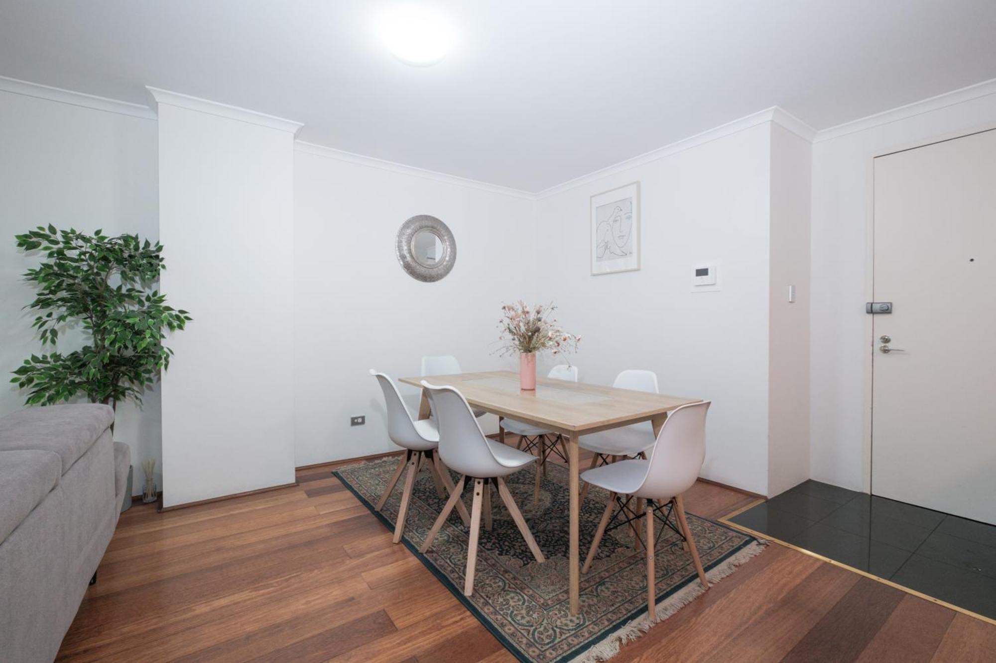 Fantastic 3br With Parking & Darling Harbour - 10 Mins Walk Sidney