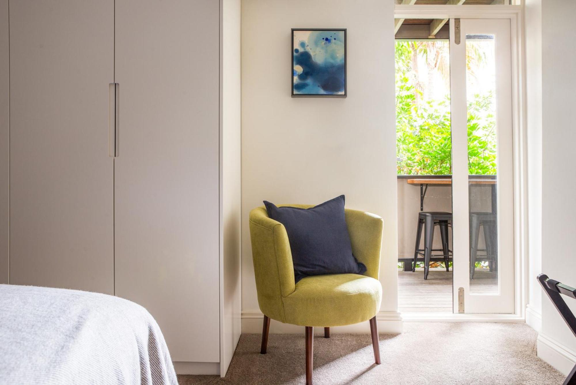 Historic Boutique Steps From Everything Sydney