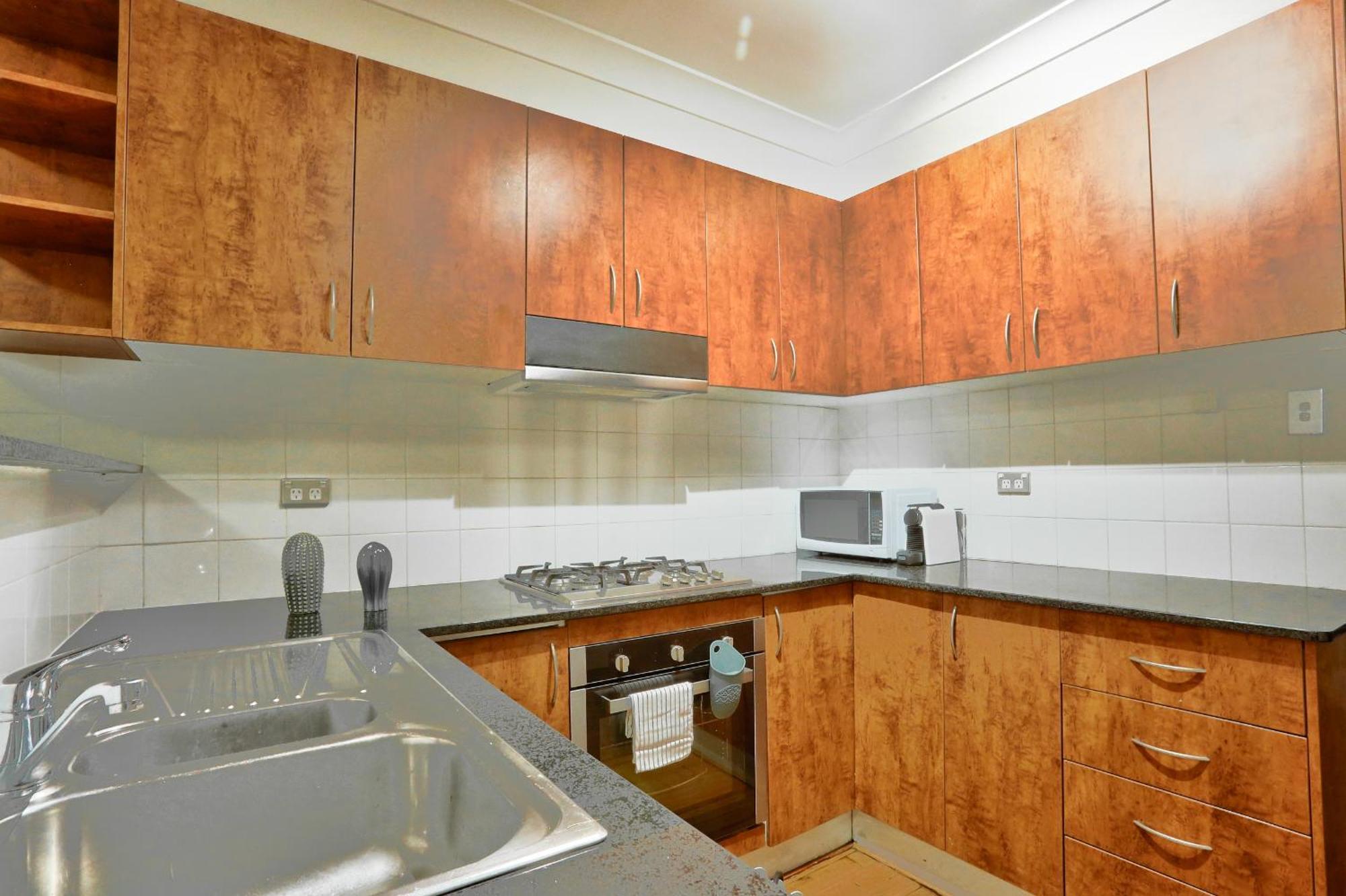 Comfortable 3 Bedroom House Pyrmont *