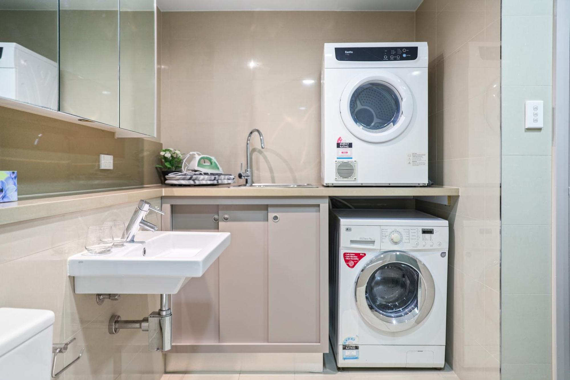 Charm 2beds In Olympic Park Apartment Sydney