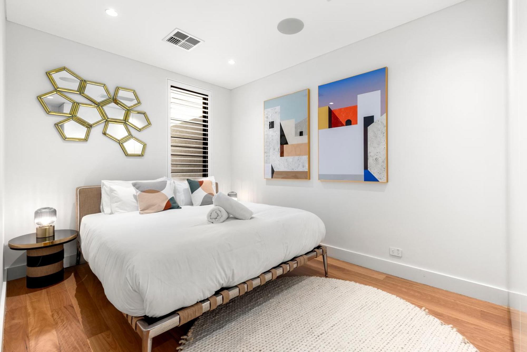 Luxurious 3-story Terrace In Potts Point Apartment *