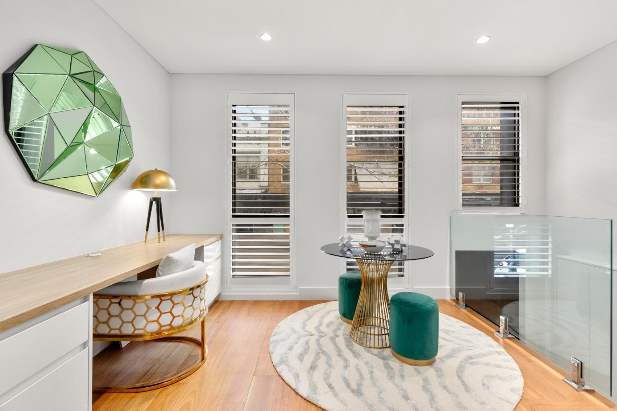 Luxurious 3-story Terrace In Potts Point