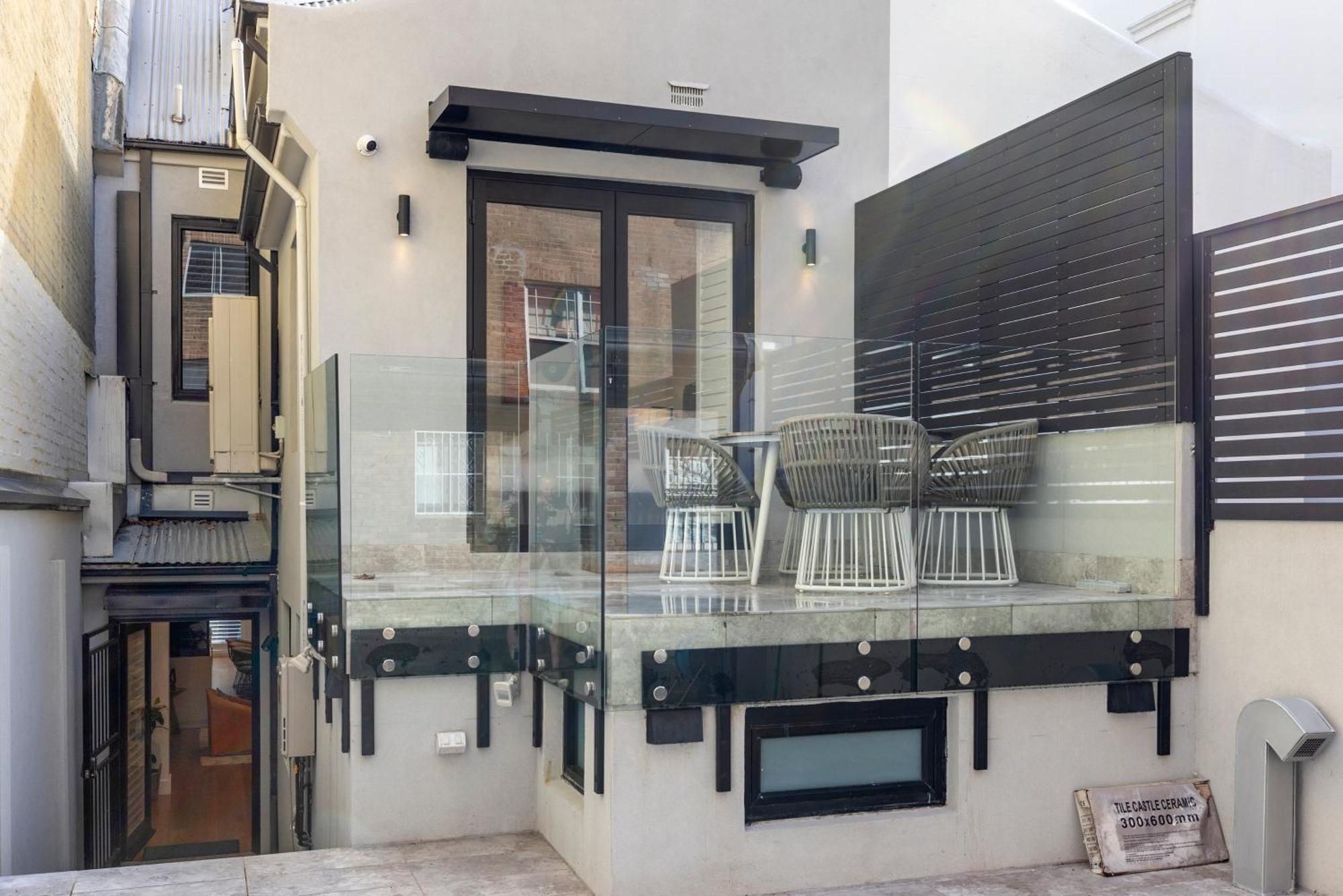 Luxurious 3-story Terrace In Potts Point *