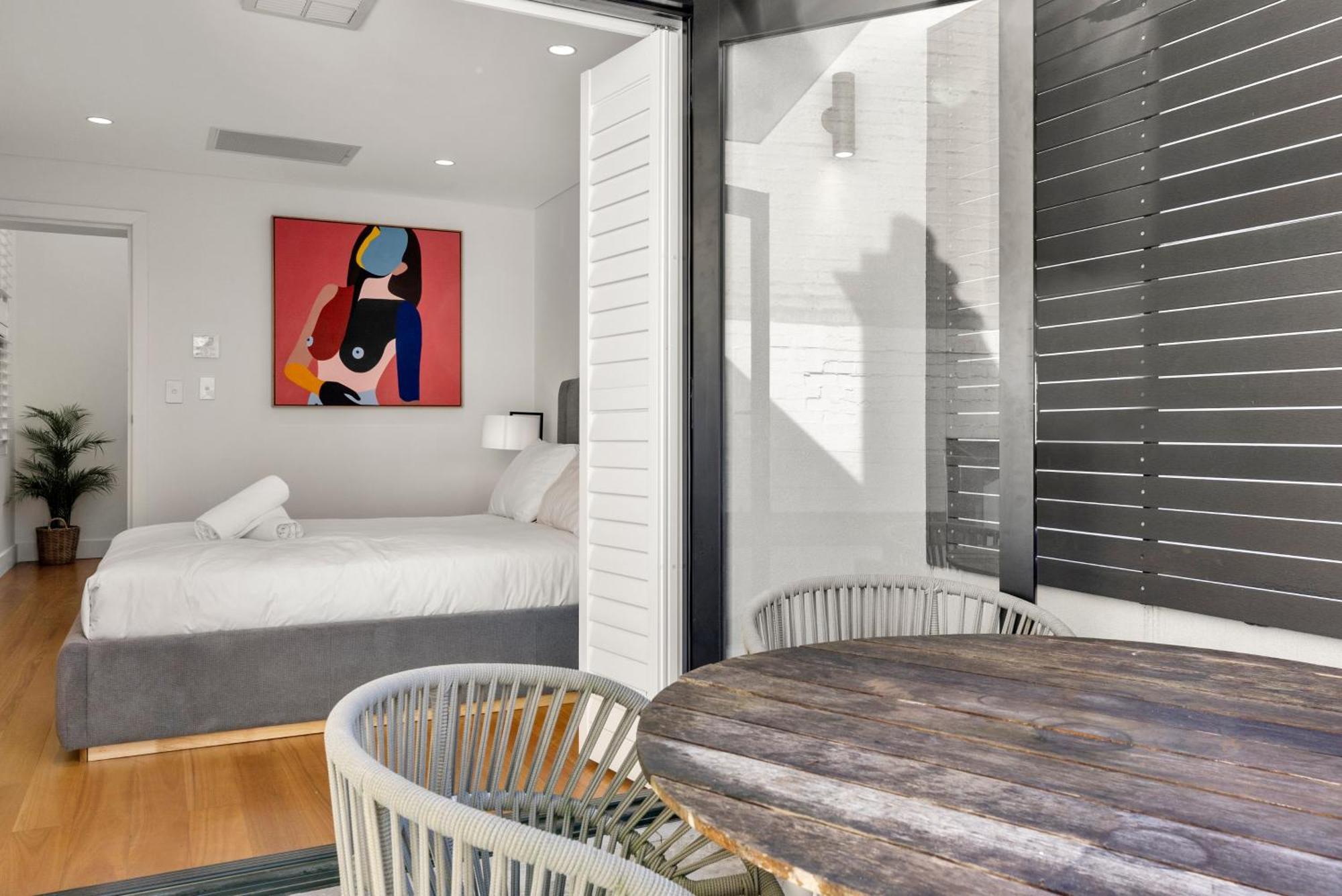 Luxurious 3-story Terrace In Potts Point Sydney