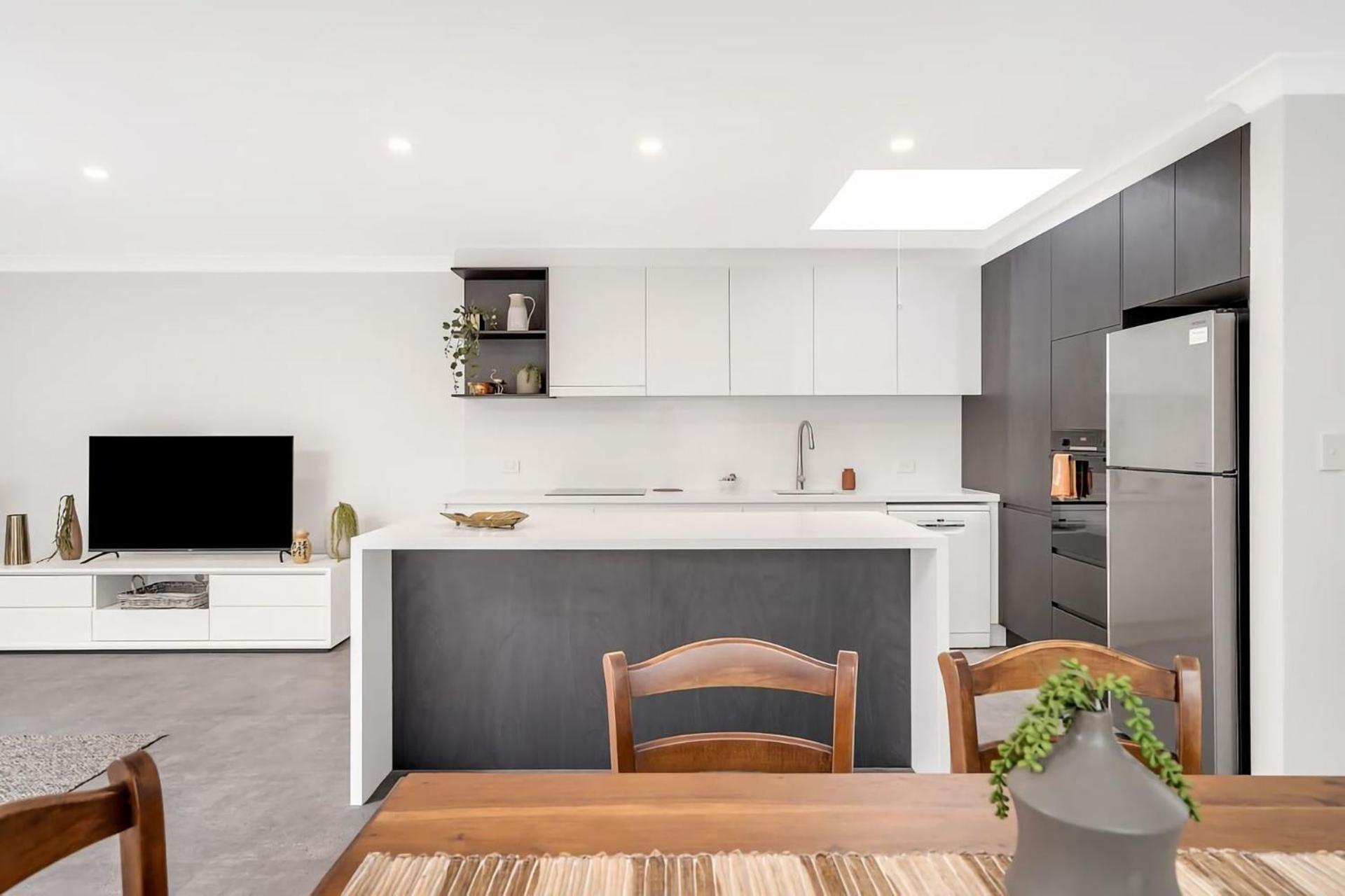 Modern Balmain Abode Apartment *