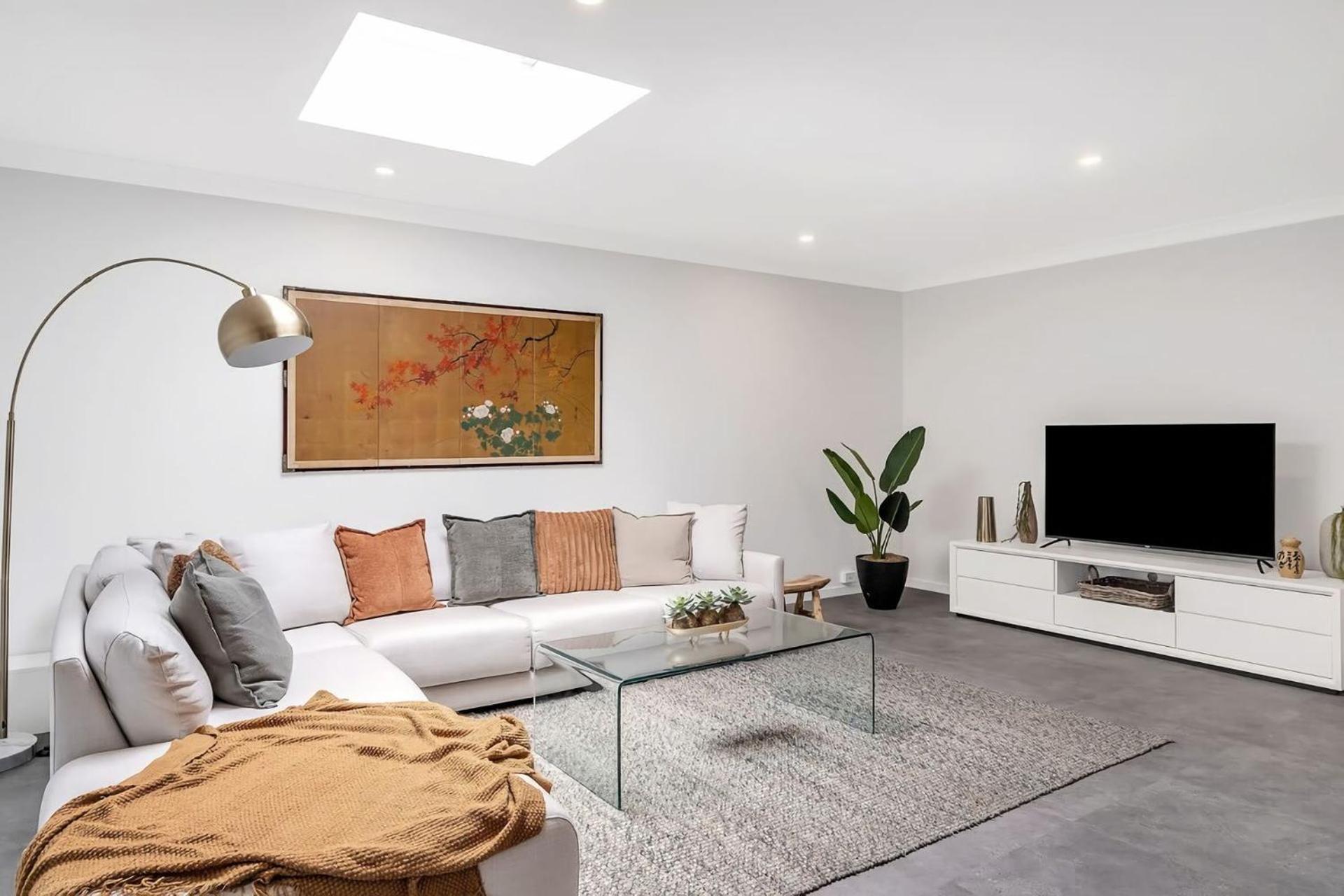 Modern Balmain Abode Apartment