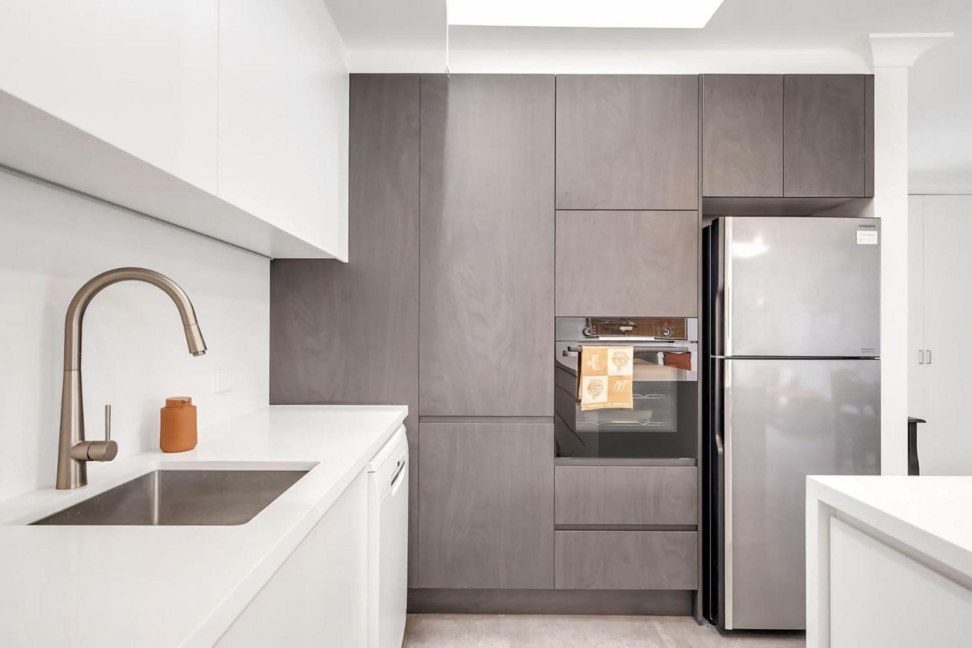 Modern Balmain Abode Apartment Sydney