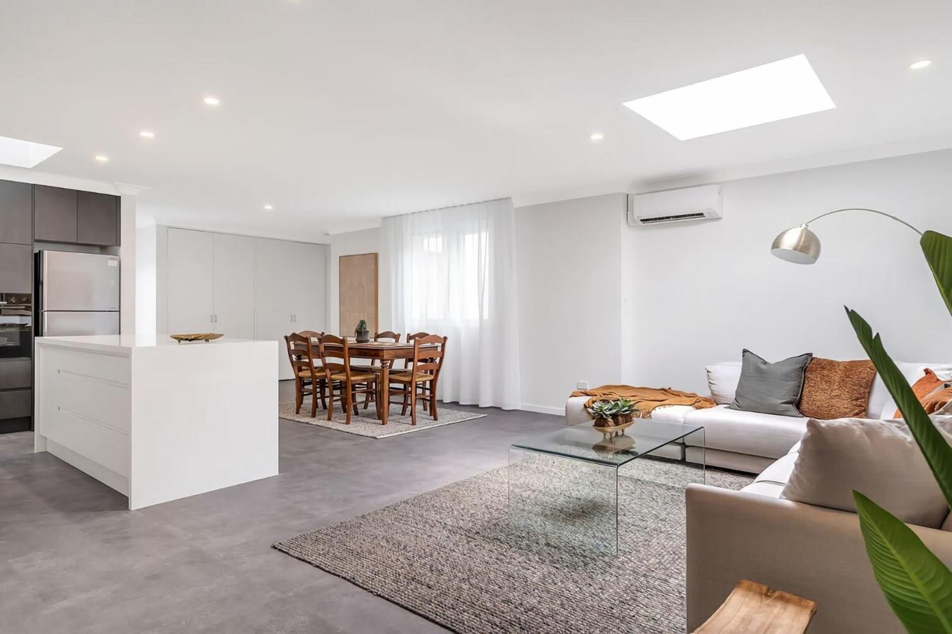 Modern Balmain Abode *