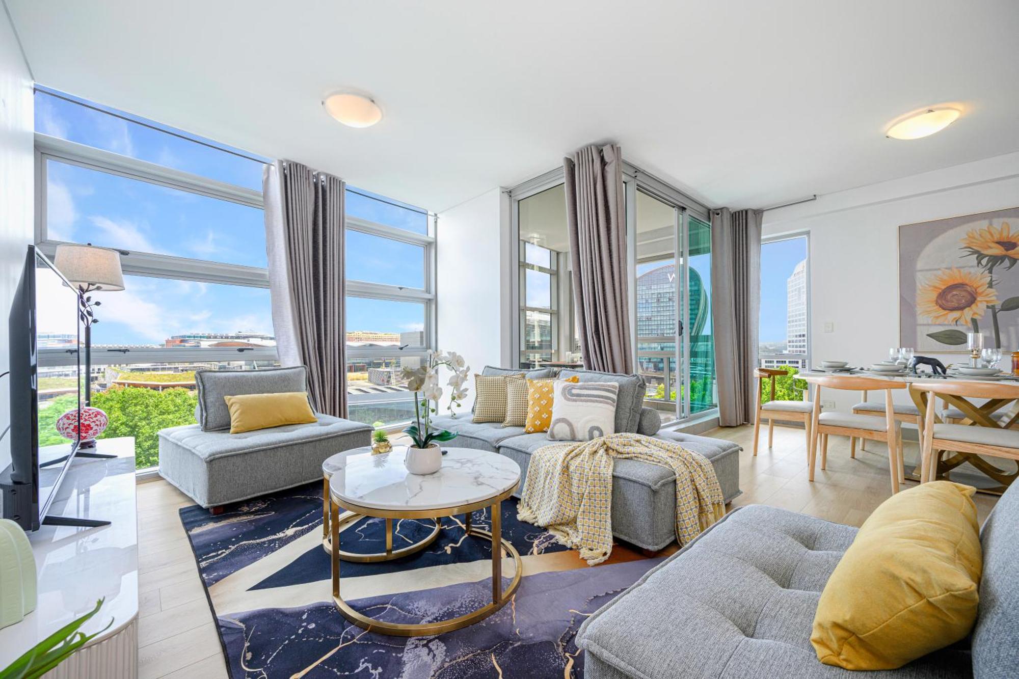 Haymarketdarling Harbourchina Town With Poolgym Apartment Sydney
