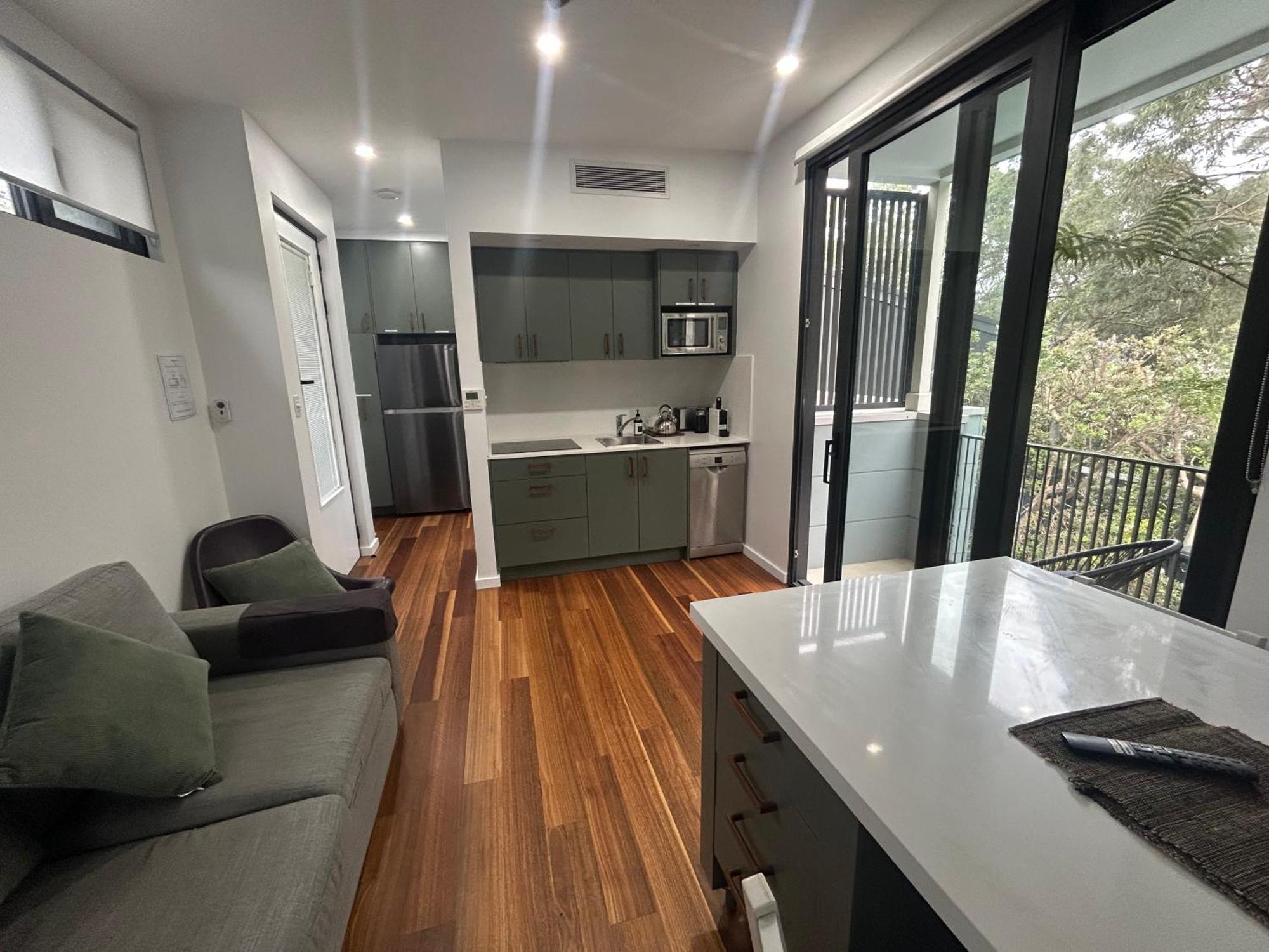Bushland Setting Close To Cbd- Stand Alone