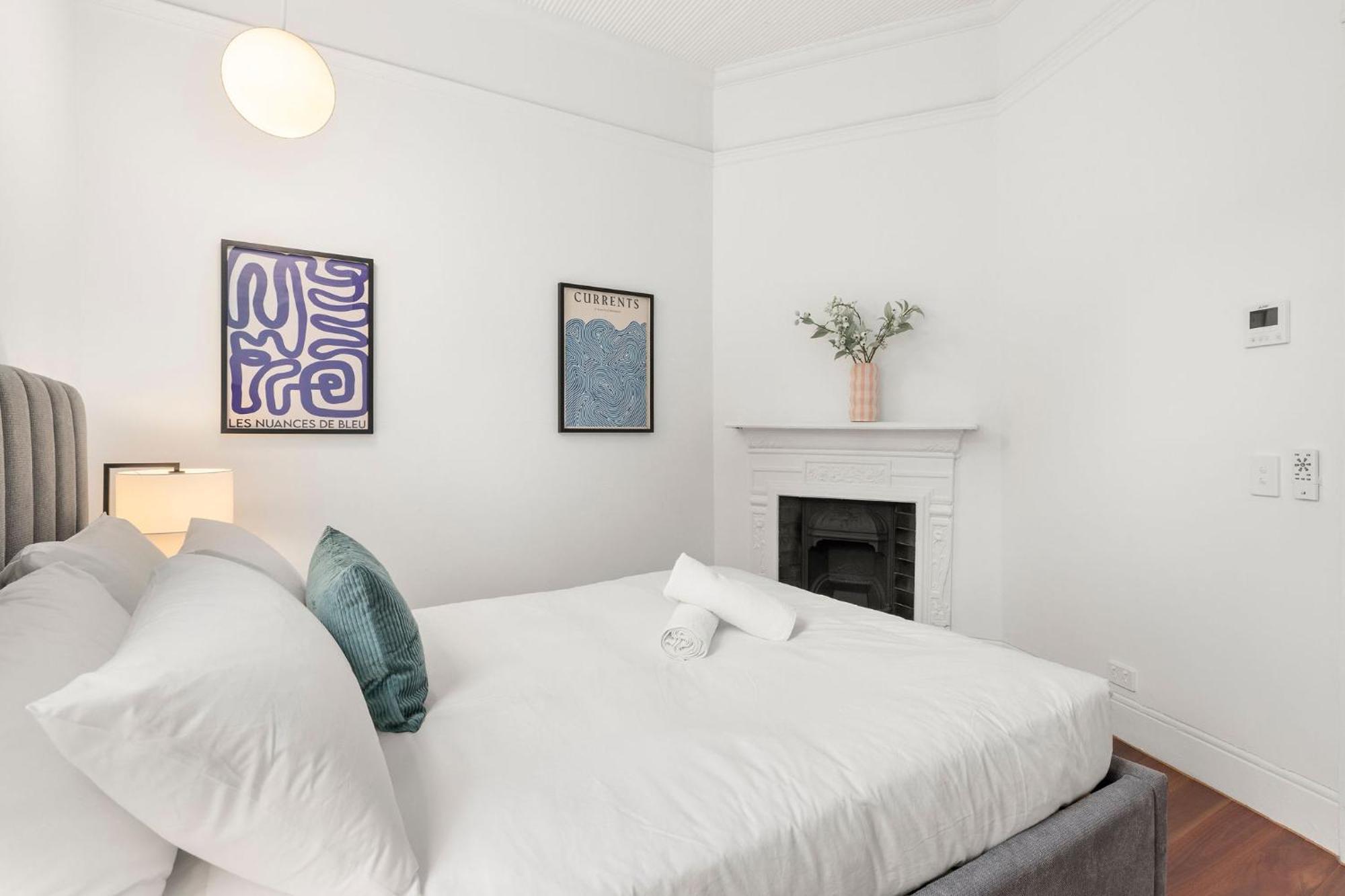 Apartment 2-4 Trinity Avenue *