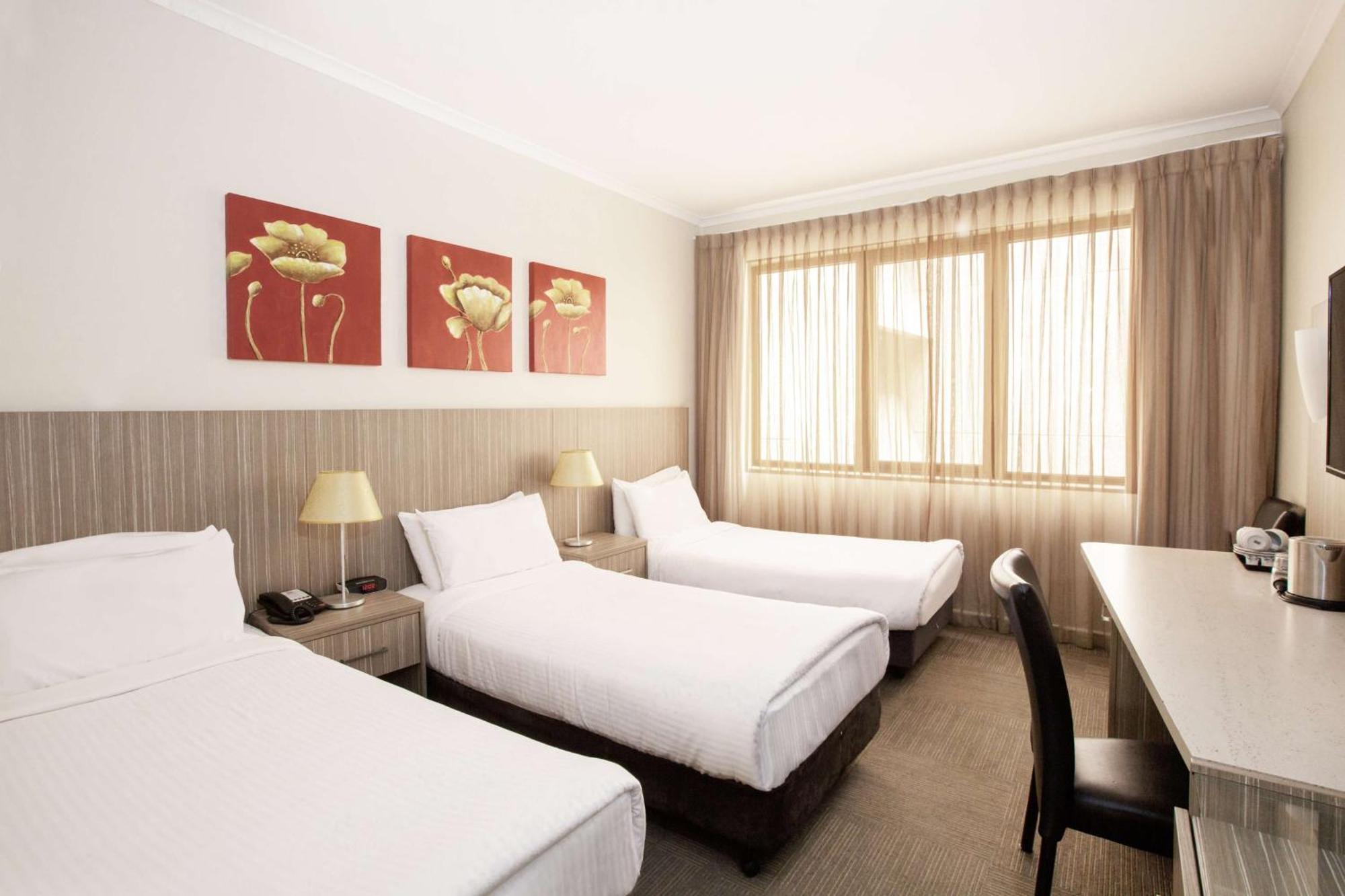 Hotel Metro Marlow Central Sydney