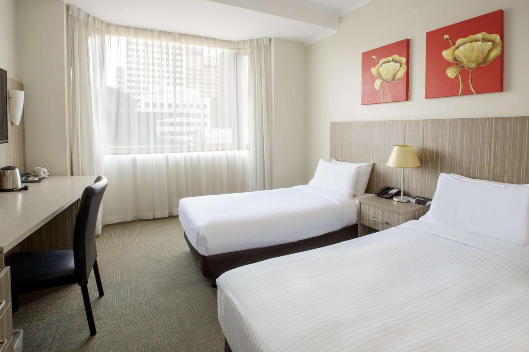 Hotel Metro Marlow Central 4*