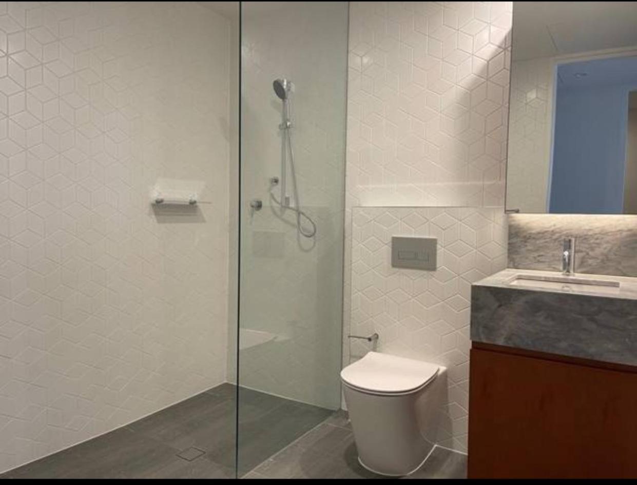 Fabulous Location Darling Harbour Apartment *