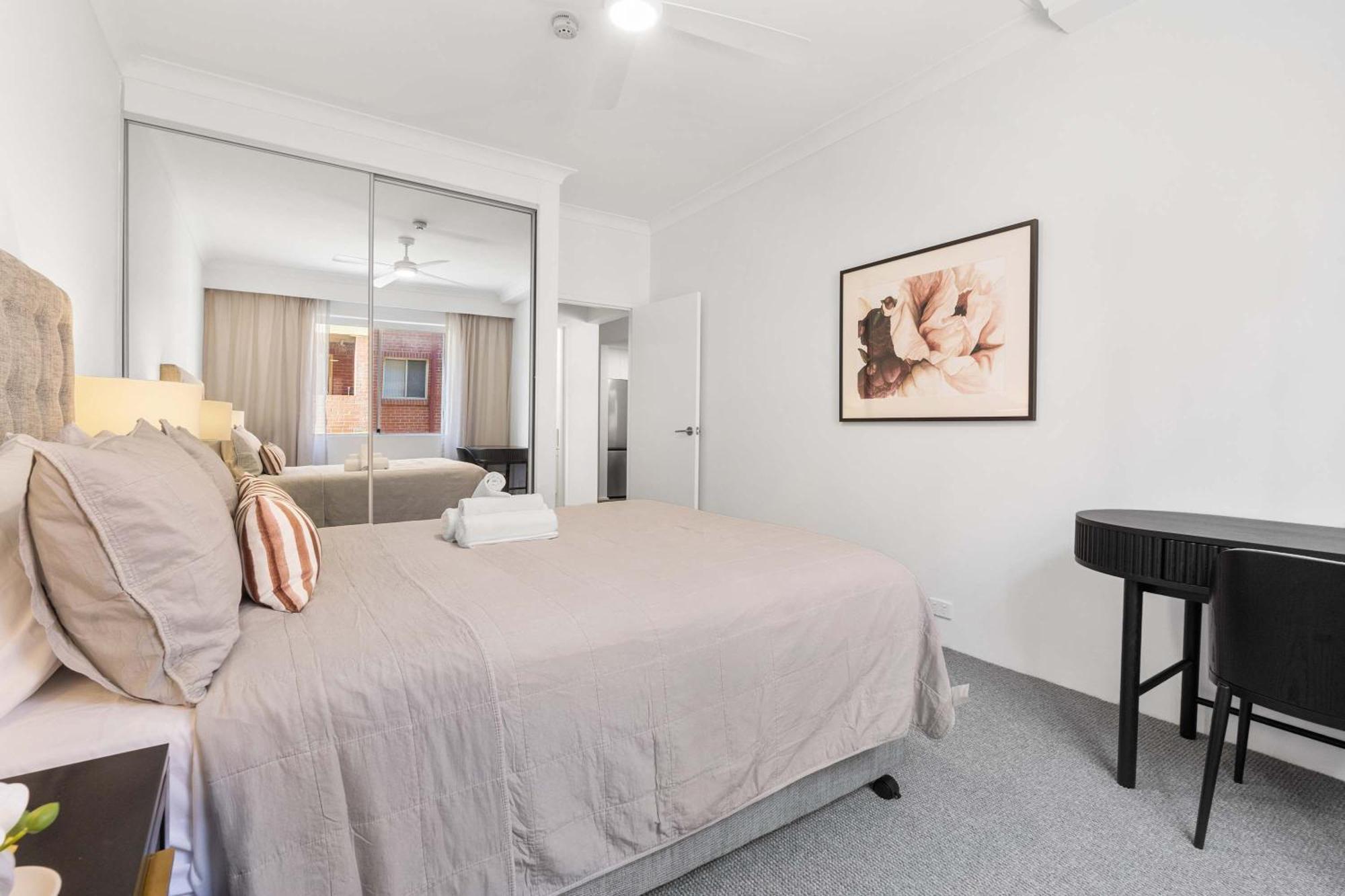 Apartment Camperdown Cozy Corner 2