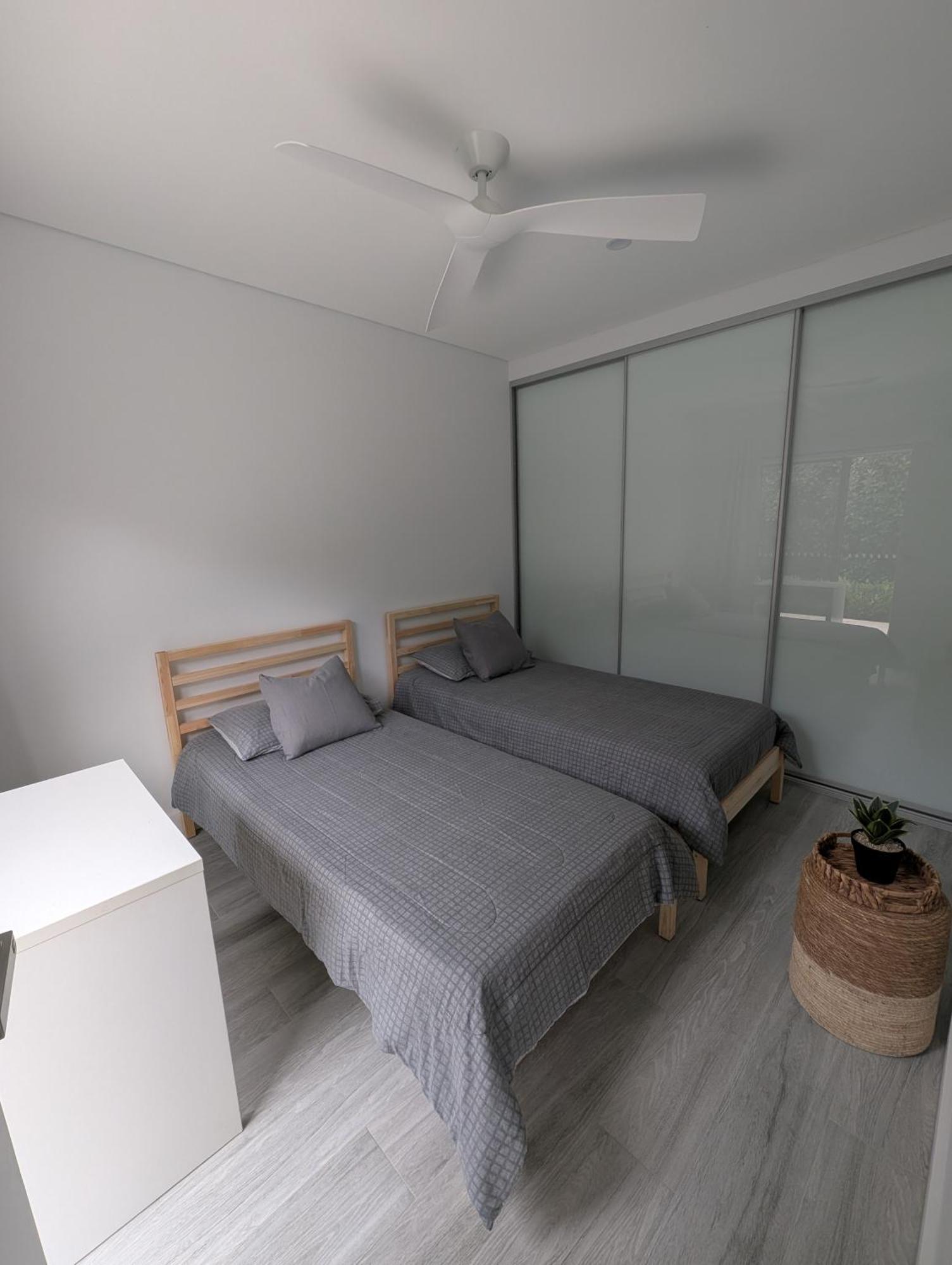 2 Bedroom With Garden Views In *