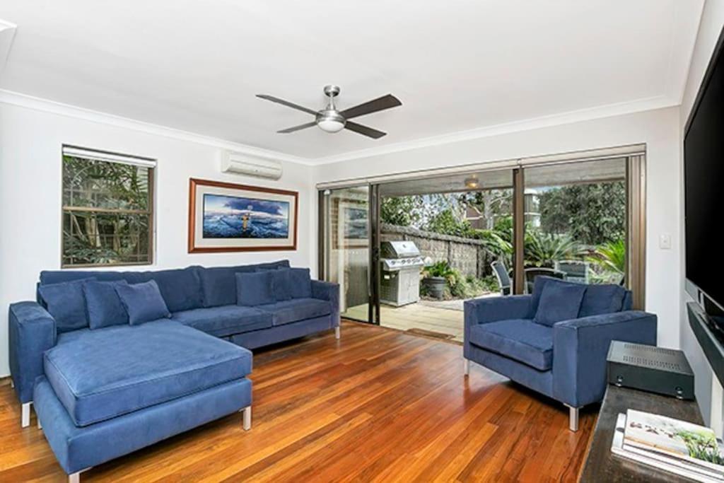 Mortn - Perfect Family Abode With Courtyard *